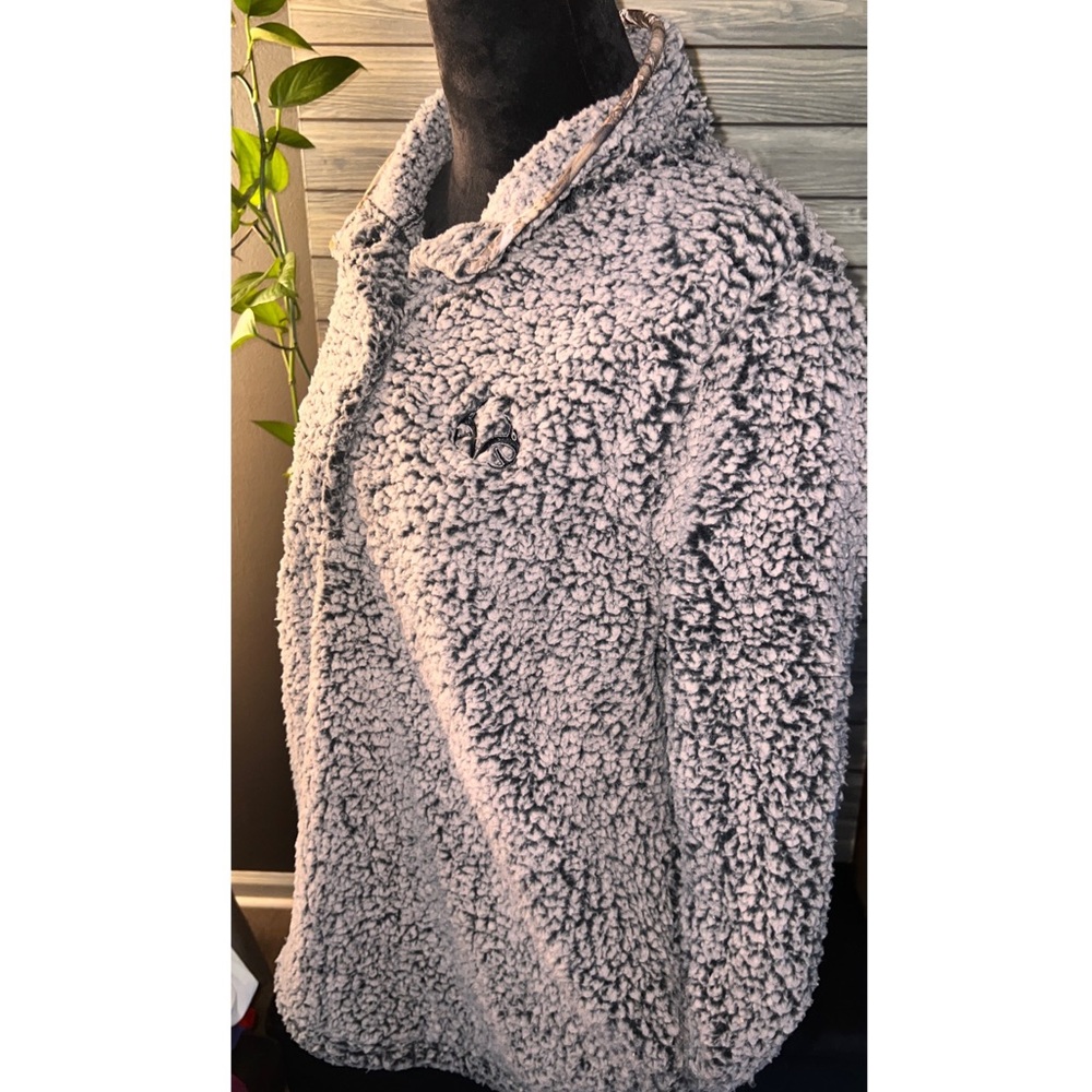Realtree Revolve - Quarter Snap-Up Sherpa Pullover - - Picture 2 of 4